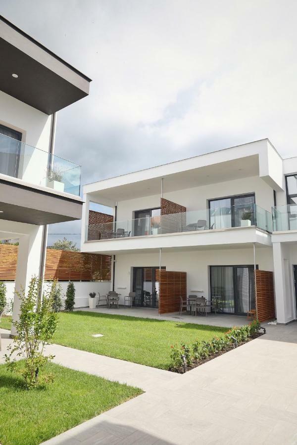 Suites Sole Keramoti  Exterior photo